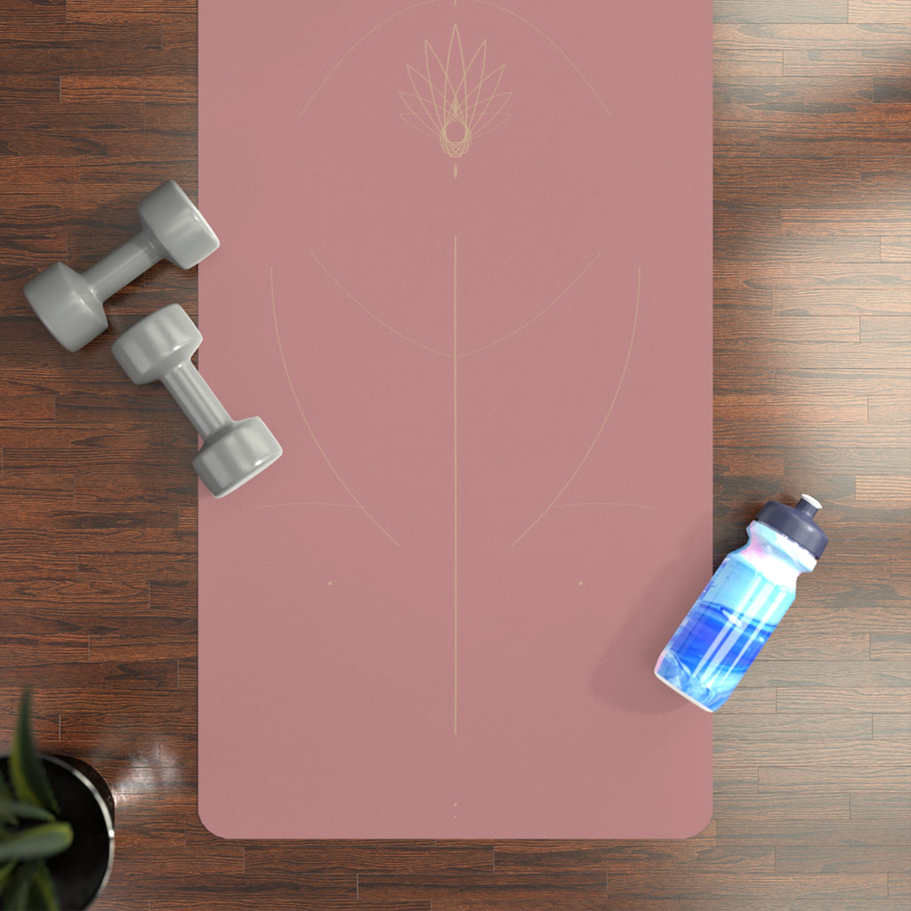 Floral Accent Rubber Yoga Mat — Non-Slip Rose Pilates Mat with Blossom Print